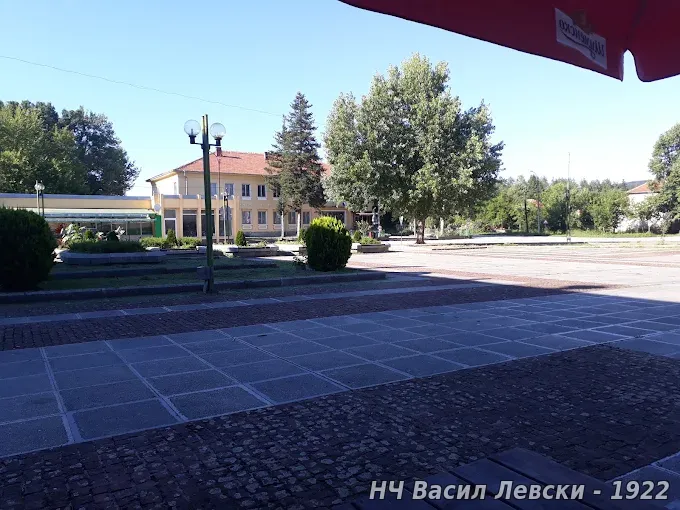 Центърът на Яворец